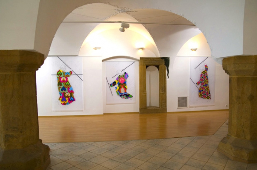 https://mazhor.mirunadragan.com/files/gimgs/th-14_4installation_view.jpg